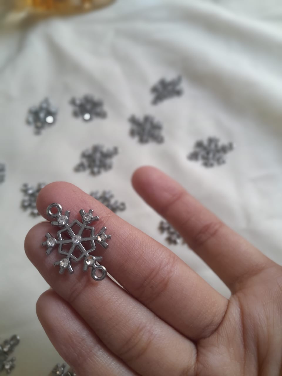 10PCS Snowflake Charms for DIY Jewelry Making - Perfect for Necklaces & Bracelets